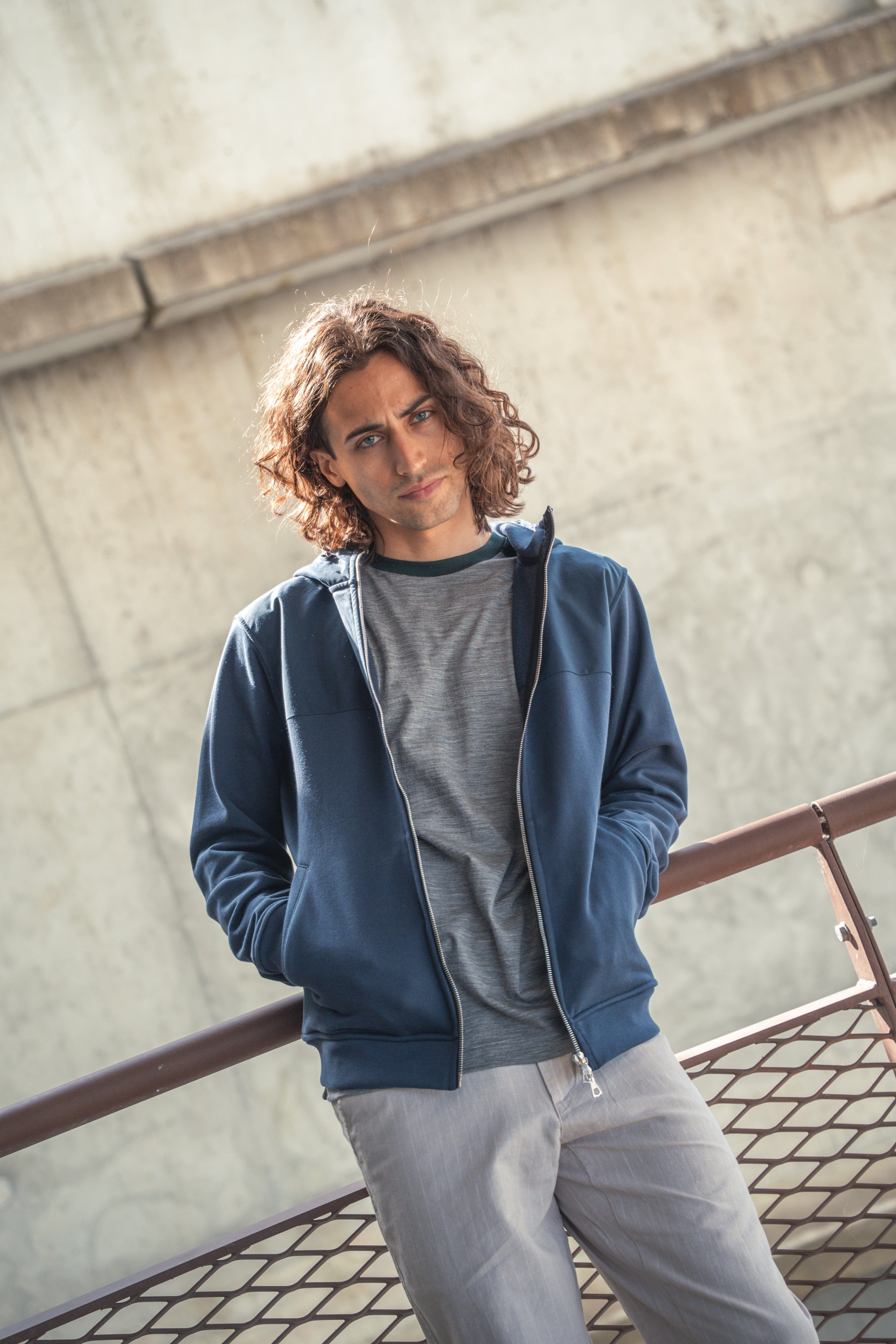 Ventile hooded travel jacket 360