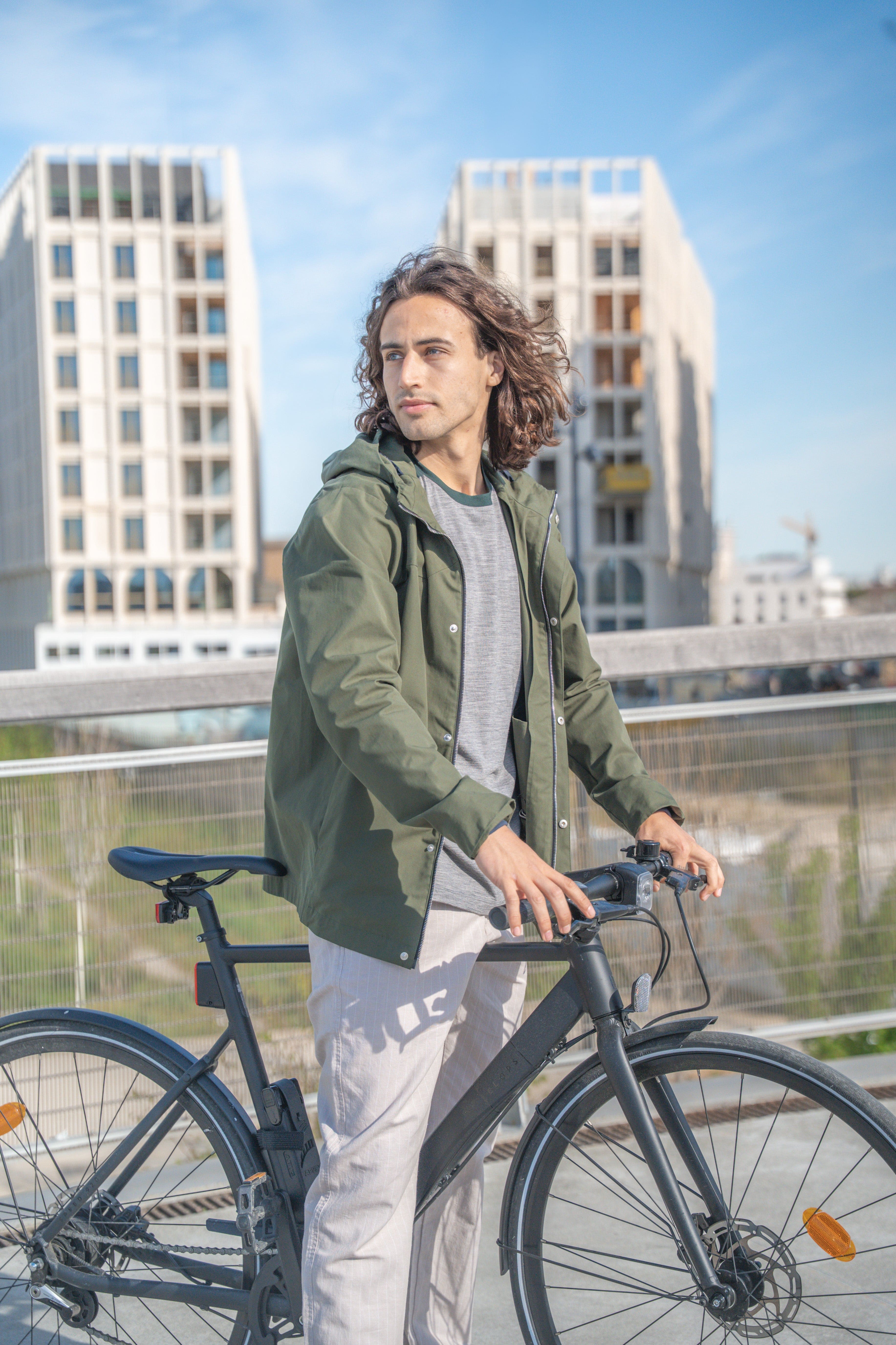 Waterproof Ventile Windbreaker 200