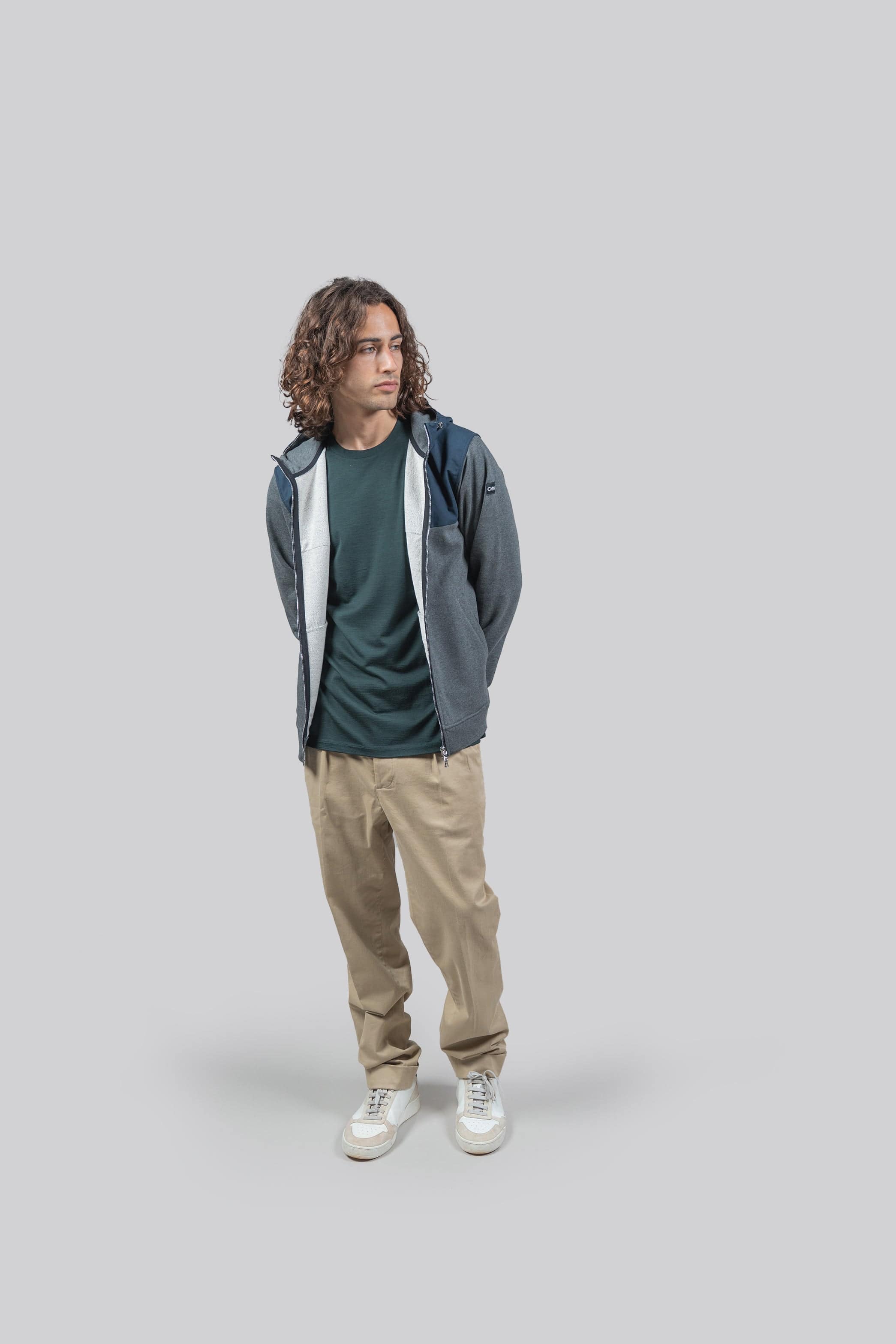 Ventile hooded travel jacket 360